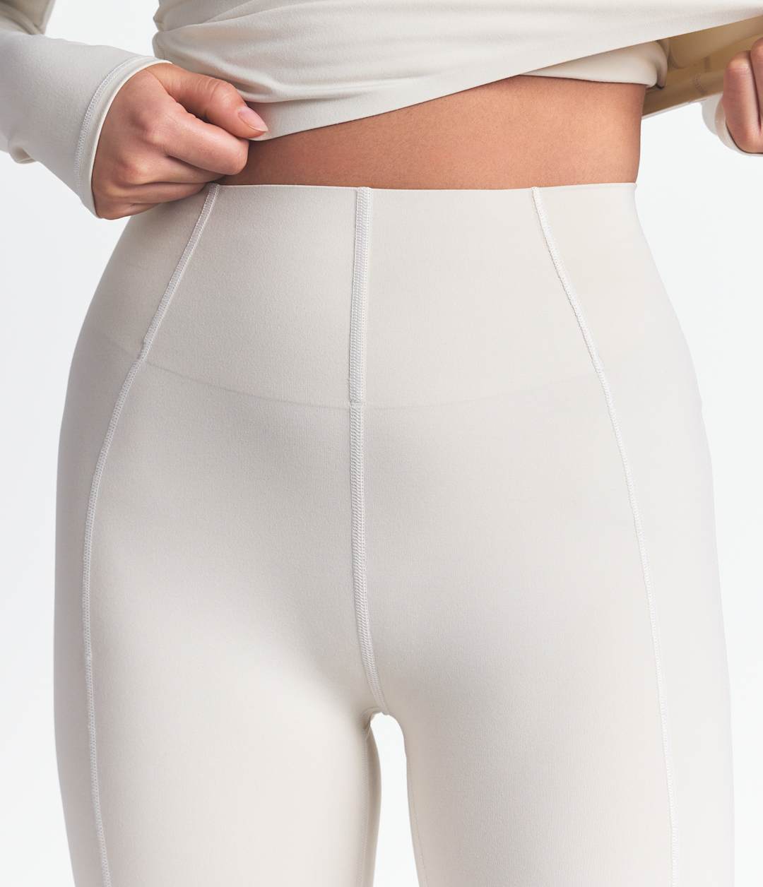 The North Face X SKIMS Women's Refina Legging - The North Face Sale