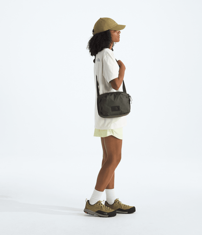 Base Camp Voyager Pro Crossbody - The North Face Trusted