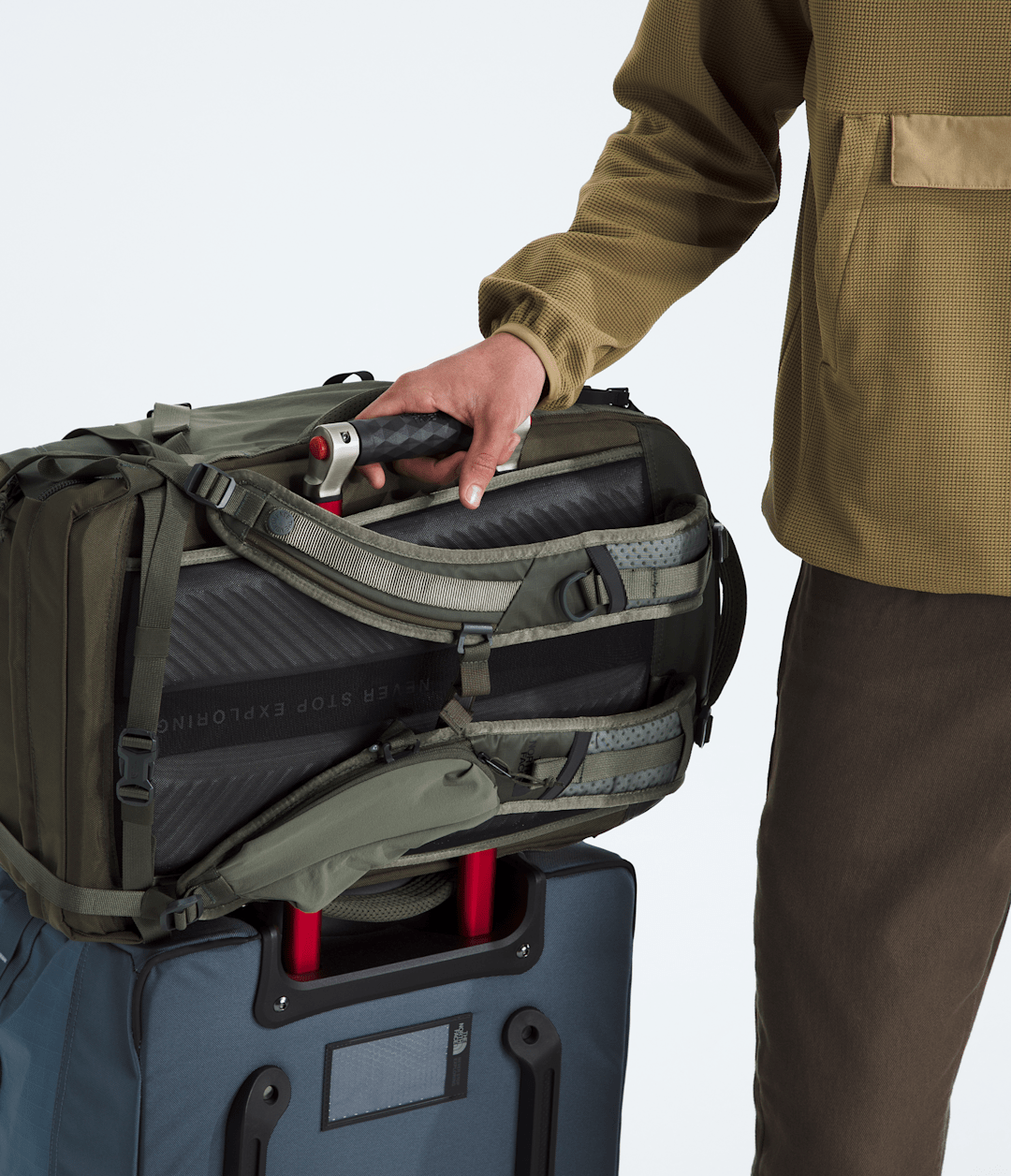 Base Camp Voyager Pro Travel Pack - The North Face Everyday