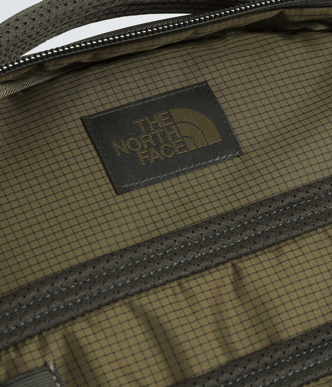 Base Camp Voyager Pro Travel Pack - The North Face Everyday